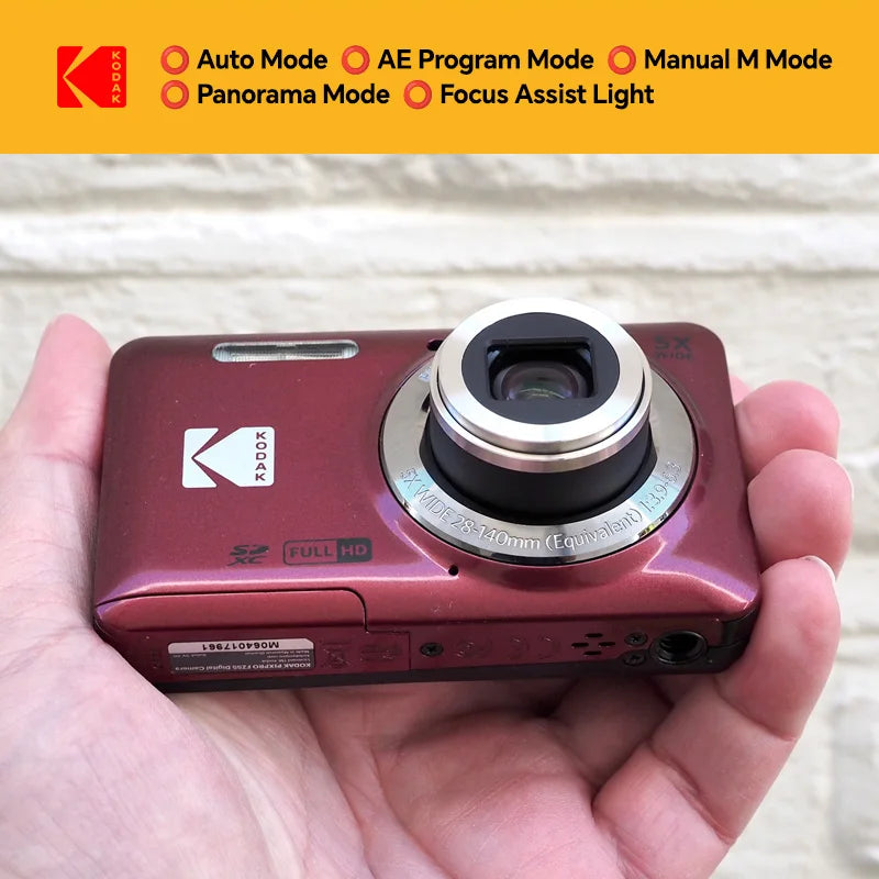 Kodak PIXPRO FZ55 Digital Camera 16MP 5X Zoom | 1080P + 32GB SD Card Kit